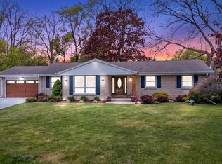 14675 Santa Rosa Dr, Brookfield, WI 53005