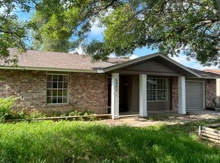 6802 Spring Manor St, San Antonio, TX 78249