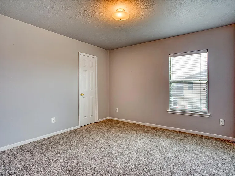 25127 Florina Ranch Dr — Photo 32