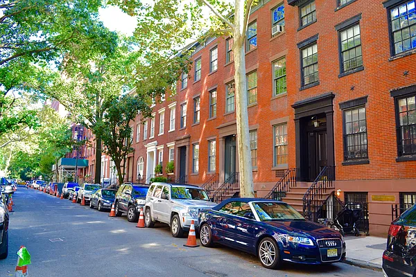 Sold by Compass | media 19