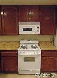 5th image of 21620 Burbank Blvd Unit 6