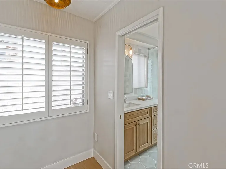 320 Marine Ave — Photo 51