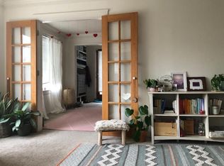 620 N 42nd St APT C, Seattle, WA 98103