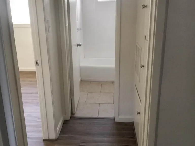 529 N T St #F — Photo 10