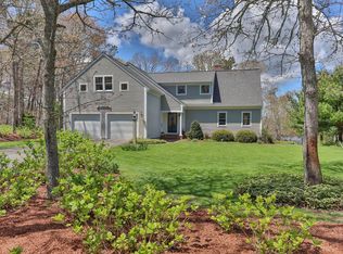 5 Eldridge Pond Rd, Harwich, MA 02645