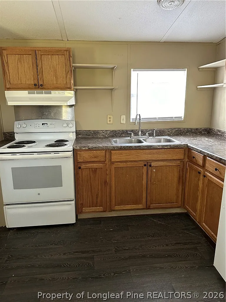 2 bed, 1.0 bath, 900 sqft, $800 — Photo 3