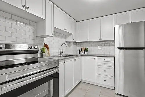 64 Ontario St Photo 1