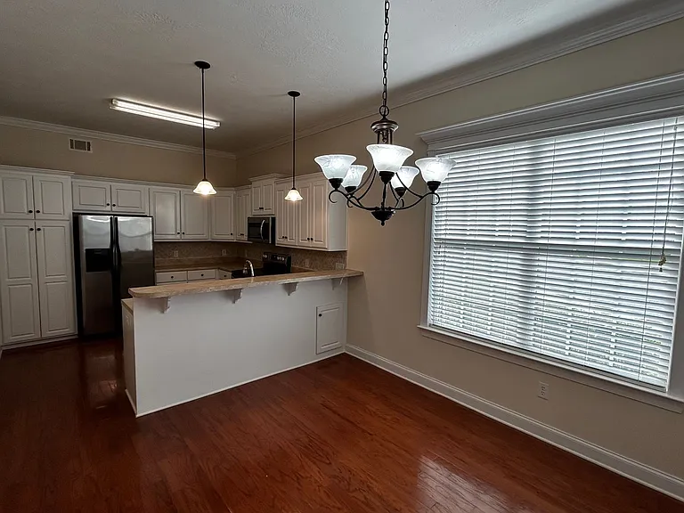 2500 Grier Cir — Photo 12
