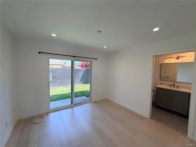 2318 Fernleaf St #2320 — Photo 3