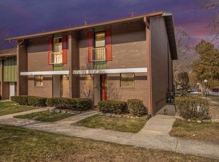 2500 Topsfield Rd APT 216, South Bend, IN 46614