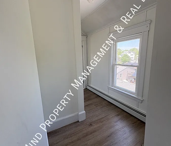22 Hamilton St #3 — Photo 2