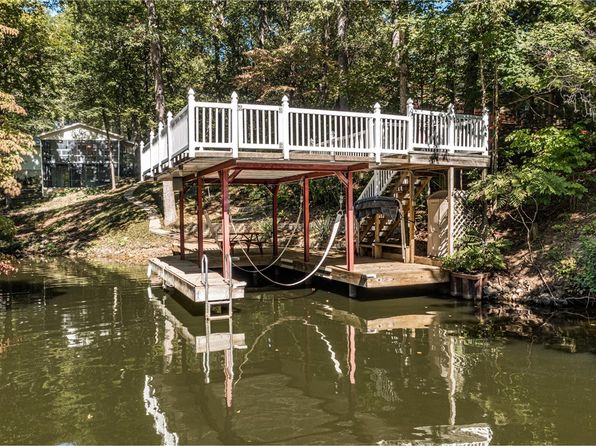 waterfront-lake-sara-effingham-waterfront-homes-for-sale-6-homes