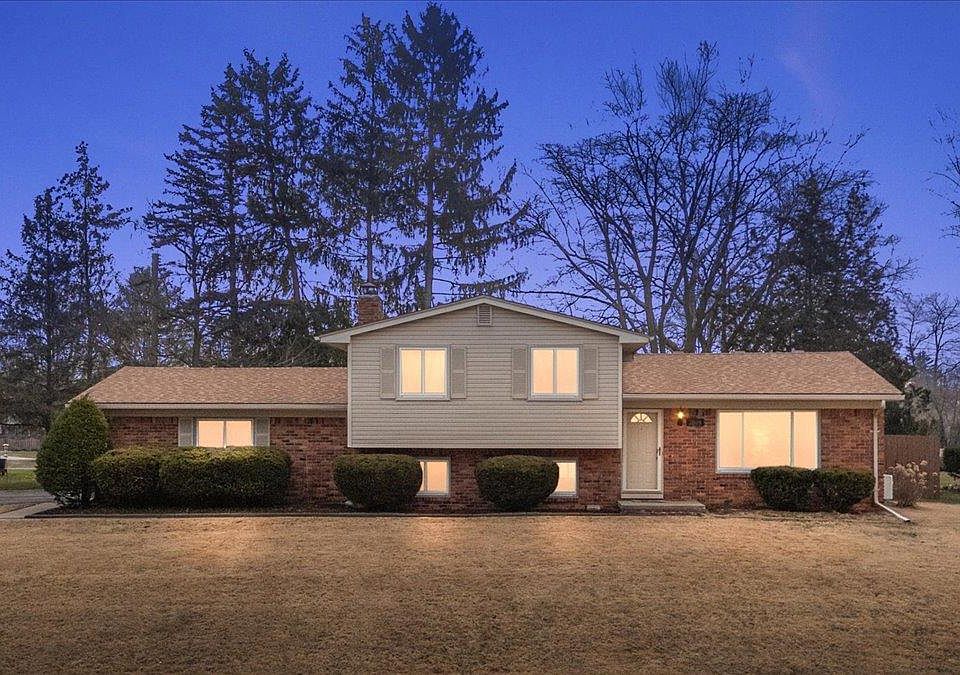 1st image of 3608 Lake Oakland Shores Dr