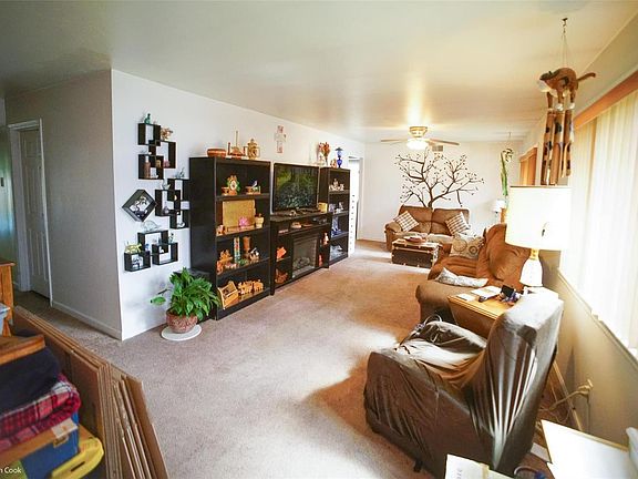5th image of 10940 Carroll Wood Way