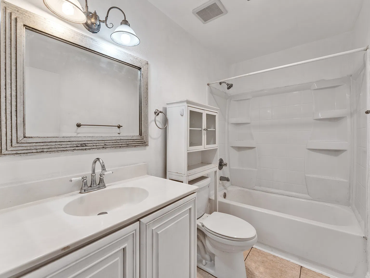 2 bed, 949 sqft, $2,450 — Photo 4