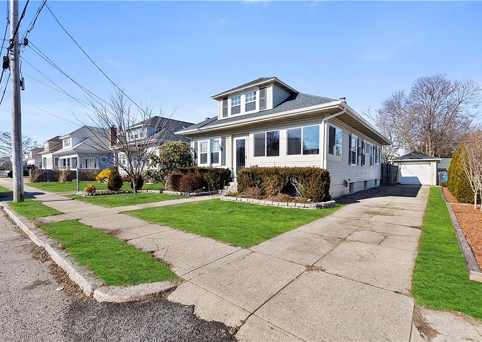 139 Ferncrest Ave, Cranston, RI 02905 Zillow