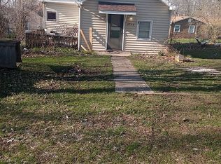 2709 W Fairview Ave, South Bend, IN 46614
