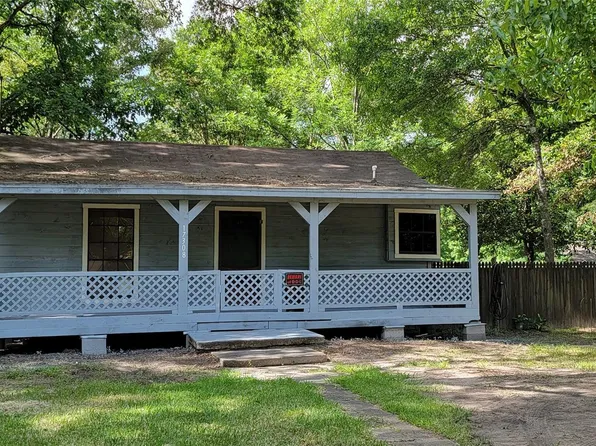 17308 Valley Ln, Conroe, TX 77306