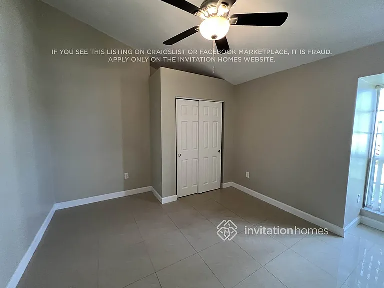 11830 NW 30th Pl — Photo 9