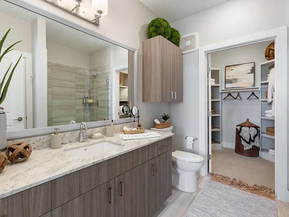 Bathroom with Walk-in Closet