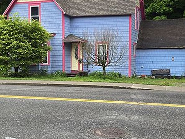 23 Williams St