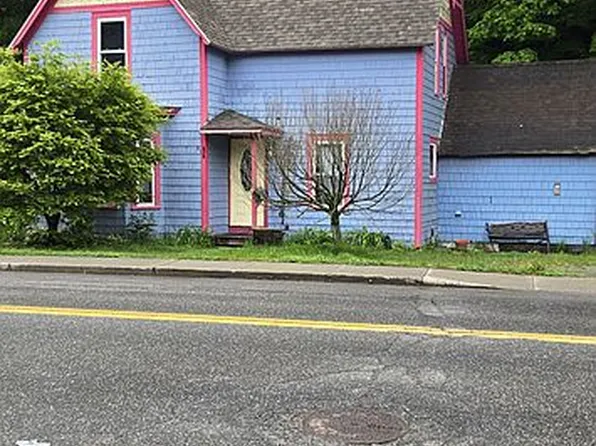 23 Williams St, Brattleboro, VT 05301