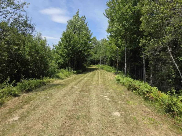 325 Jefferson Road, Whitefield, NH 03598