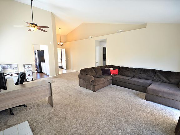 4th image of 30402 Sierra Madre Dr