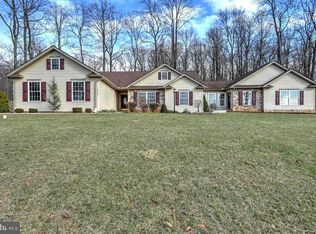 3233 Camp Woods Rd, Glenville, PA 17329