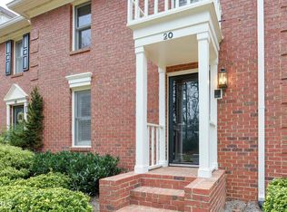 20 Huntington Place Dr, Sandy Springs, GA 30350