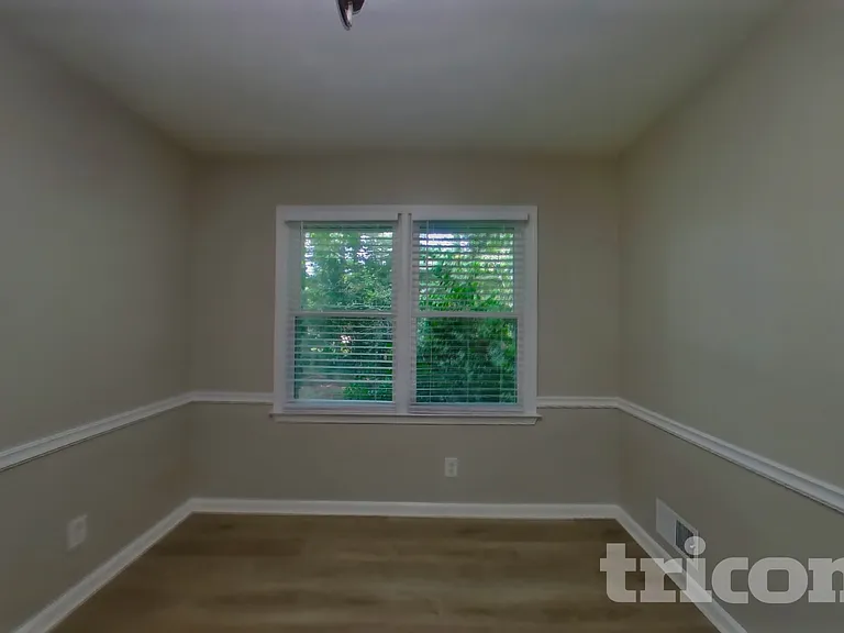 3319 Old Salem Rd SE — Photo 4