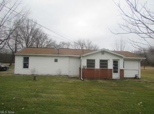 5938 Eagle Creek Rd, Leavittsburg, OH 44430