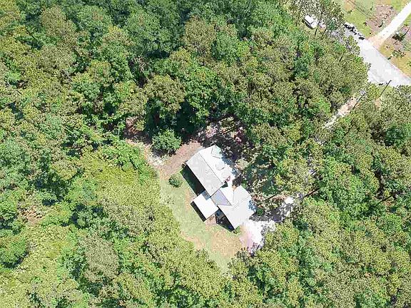 2nd image of 6913 Cypress Lake Ct