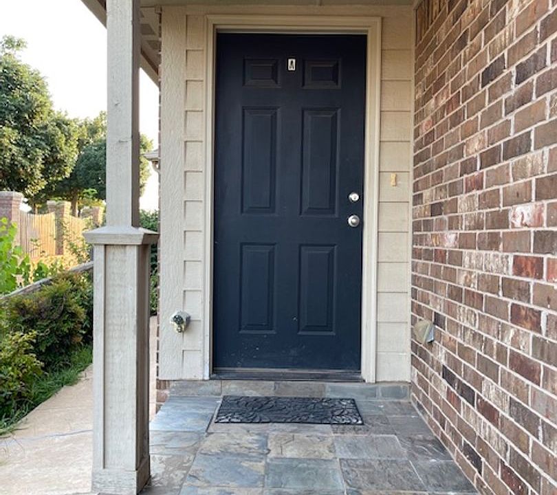 1st image of 11907 Wickford Pl #11905-A