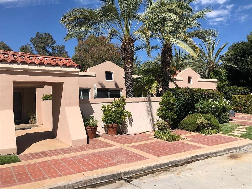 1st image of 23911 Park Granada