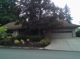 18170 SW Shawnee Trl, Tualatin, OR 97062