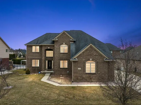 16348 Via Montella, Macomb, MI 48042