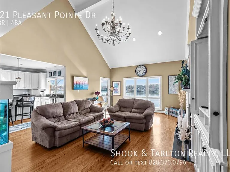 121 Pleasant Pointe Dr — Photo 40