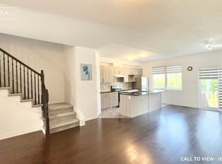 91 Rallidale St, Ottawa, ON K1X 0G7