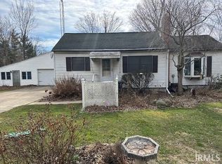 26934 Dunn Rd, South Bend, IN 46628