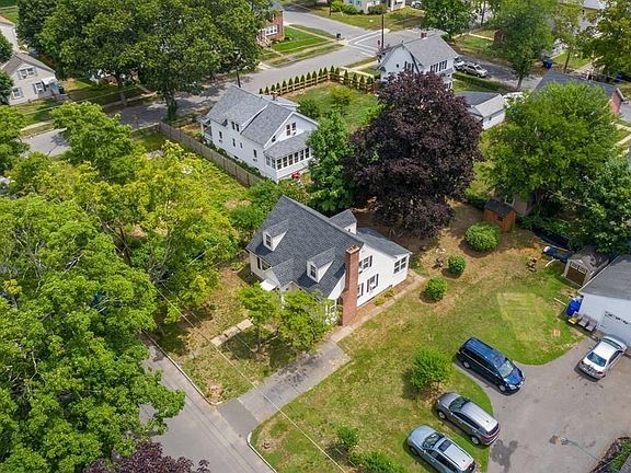 5th image of 73 Francis St