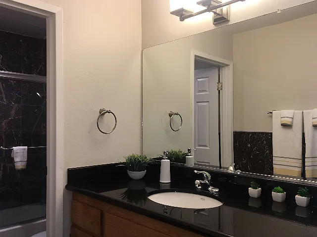2 Bed 1 Bath