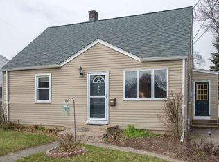 7 Rockridge Rd, Haskell, NJ 07420