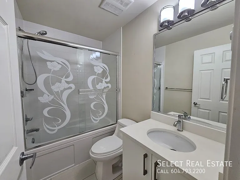 32059 Hillcrest Ave #AVENUE204-204 — Photo 24