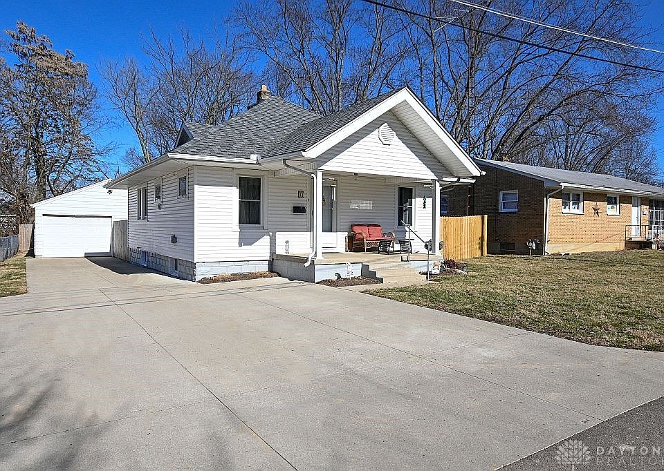 1st image of 31 Yale Ave
