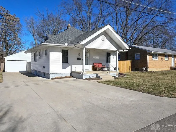 31 Yale Ave, New Lebanon, OH 45345