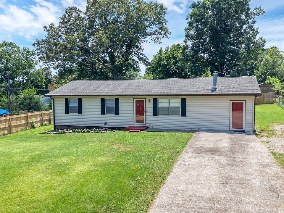 1st image of 408 Ocoee Dr