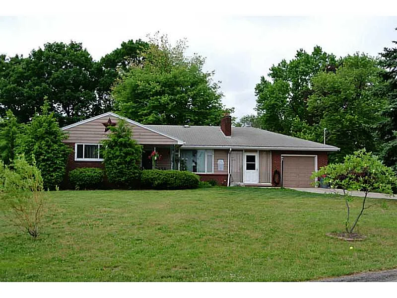 118 Wickham Dr photo 1