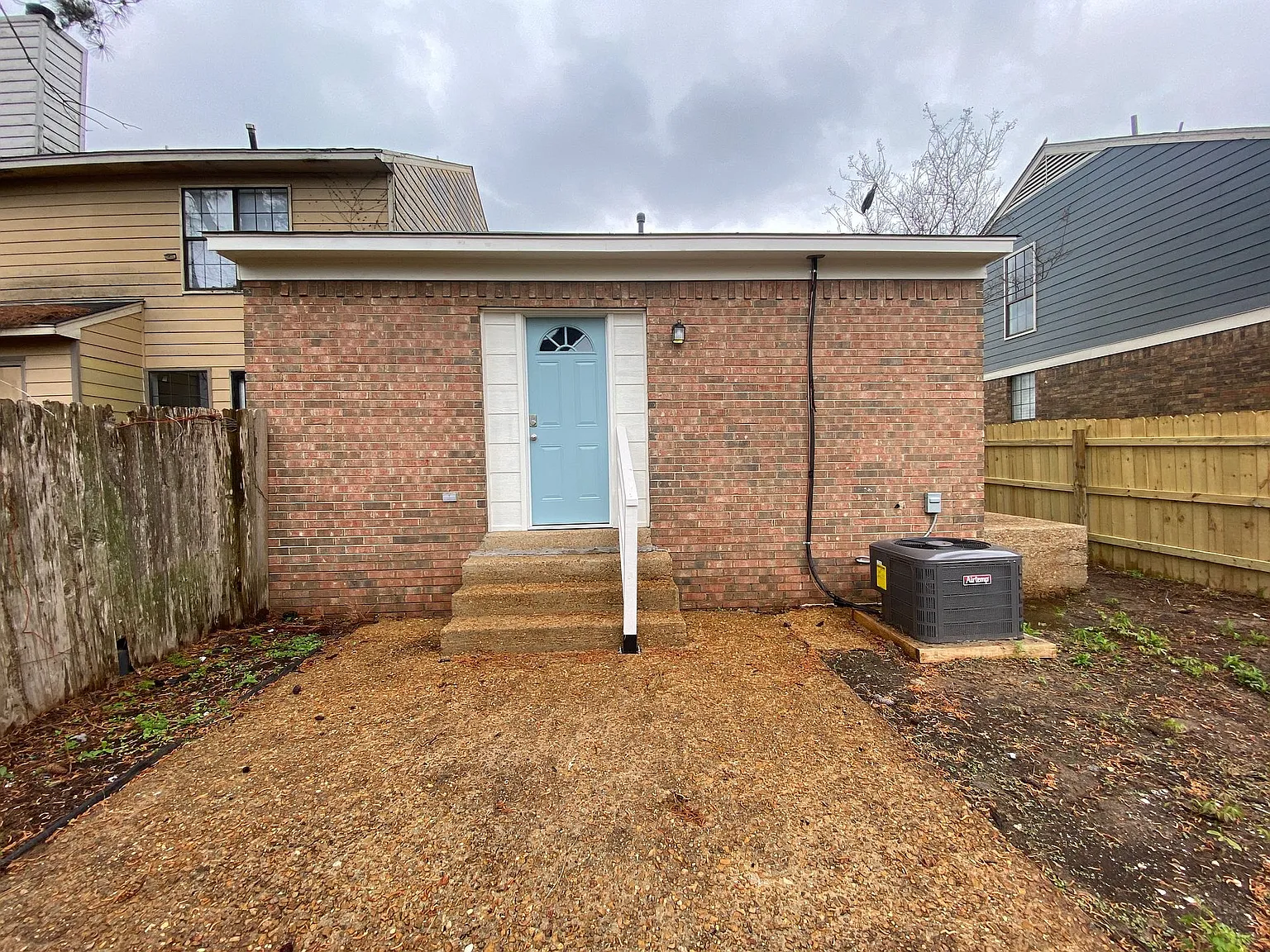 4193 Cedartree Dr — Photo 4