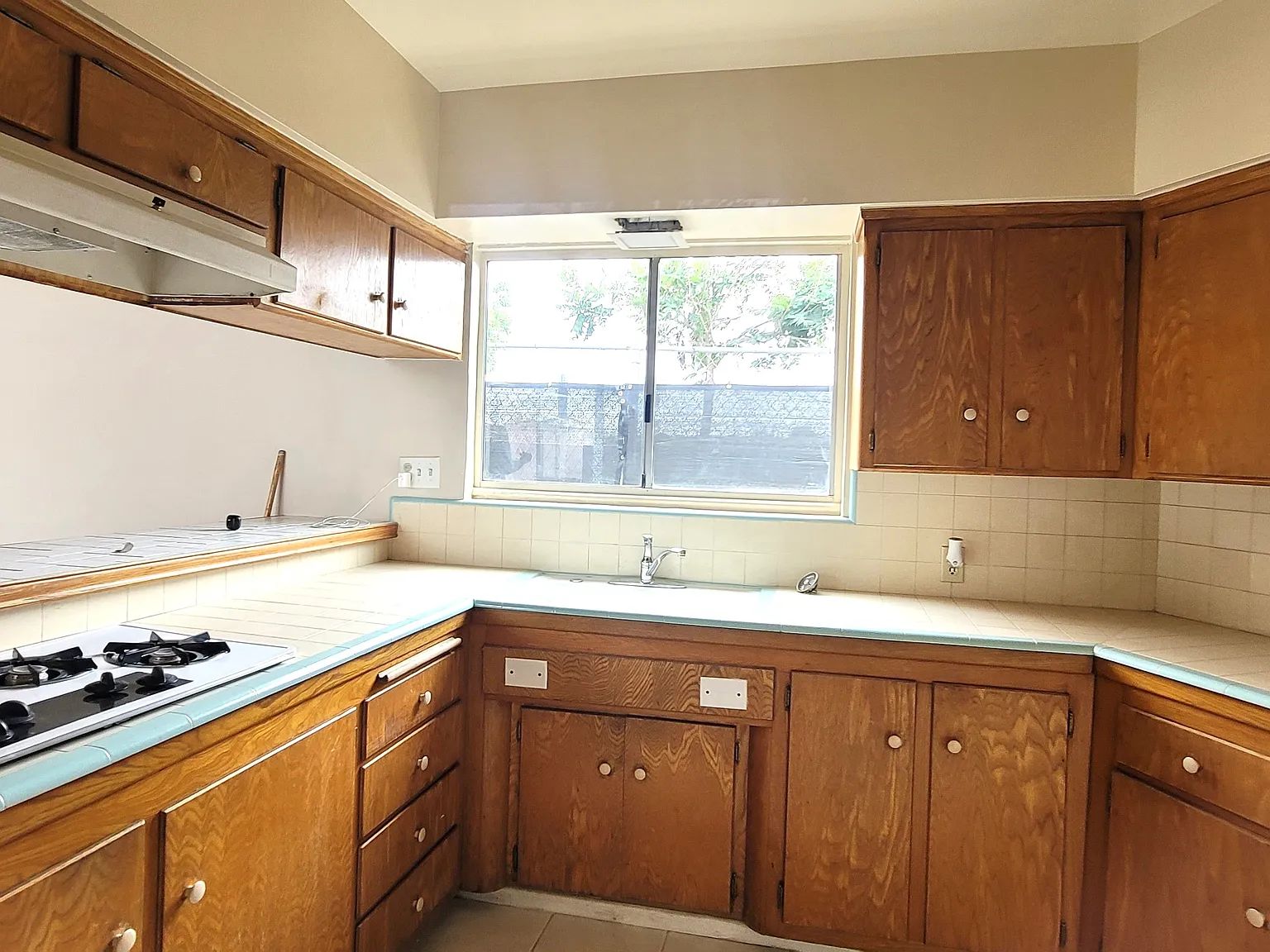 2 bed, $2,495 — Photo 4